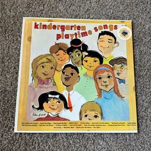 Kindergarten Playtime Songs - VINYL LP Golden Records LP194 - VINTAGE